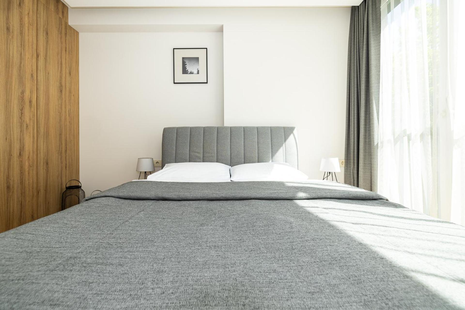 Central Square Apartments Паланга Номер фото