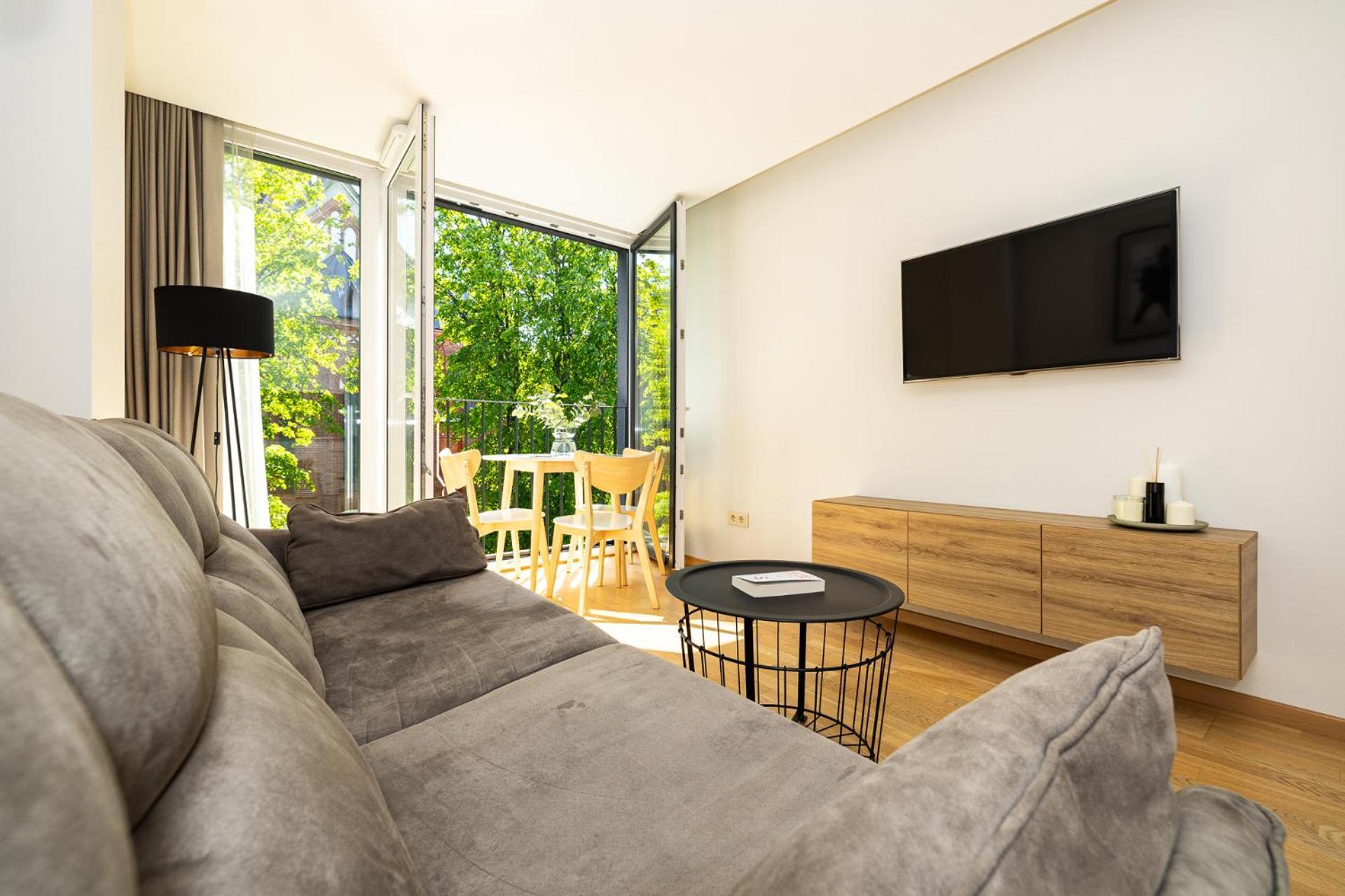 Central Square Apartments Паланга Номер фото