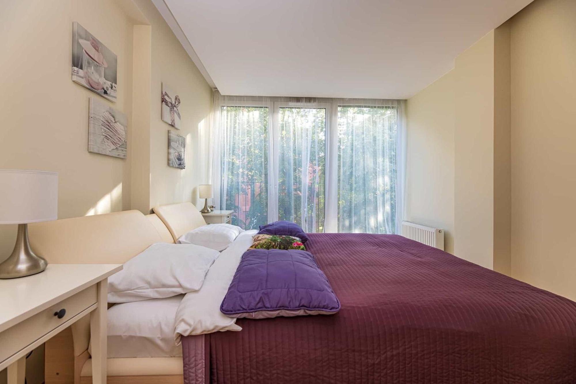 Central Square Apartments Паланга Экстерьер фото